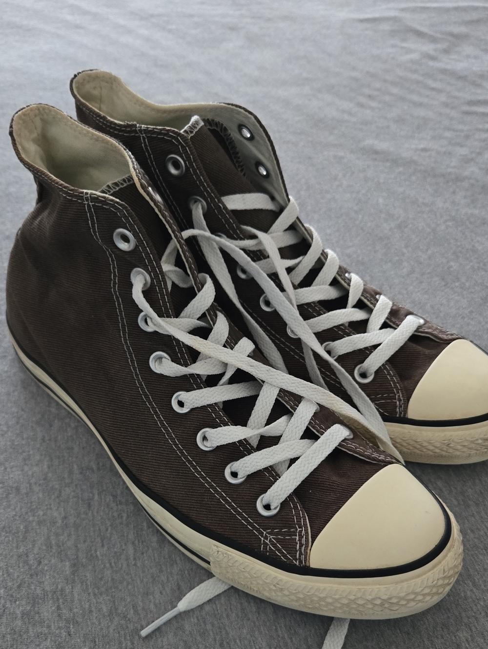 Men's High-Top Canvas Sneakers in Brown with White Laces